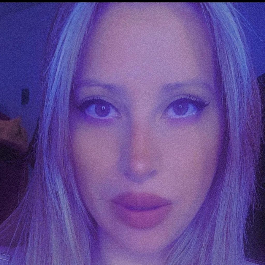 Sweet Mora 💋😈's avatar
