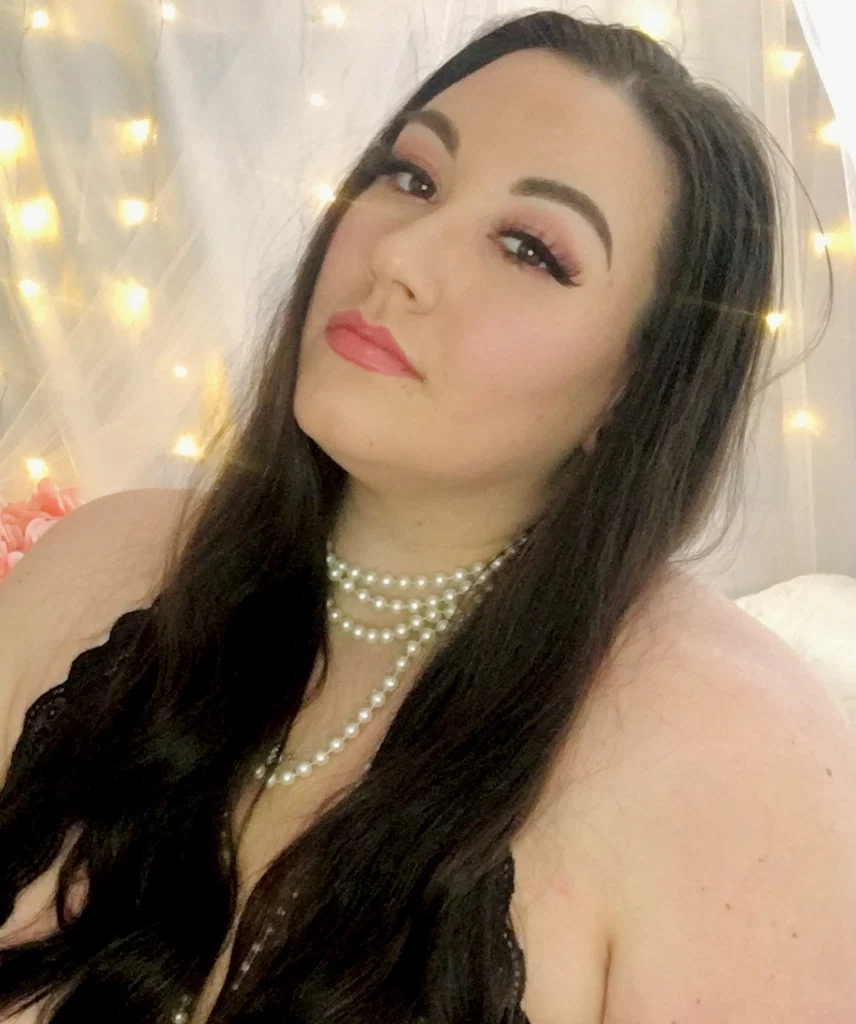 Peachie Cakes's avatar