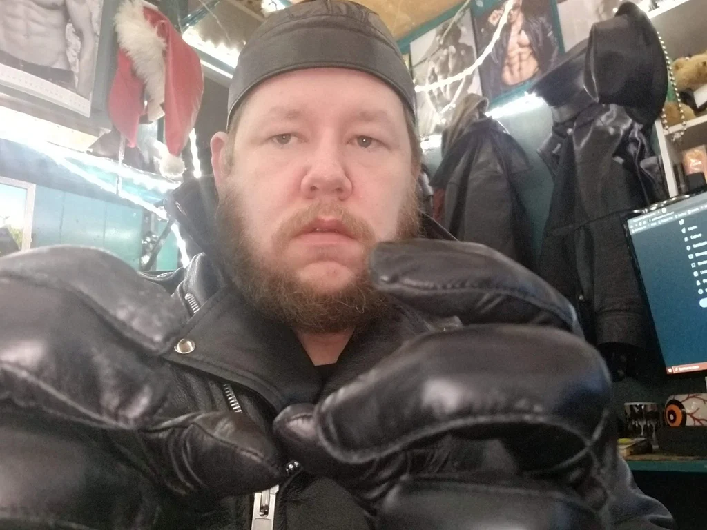 Leather Daddy's avatar