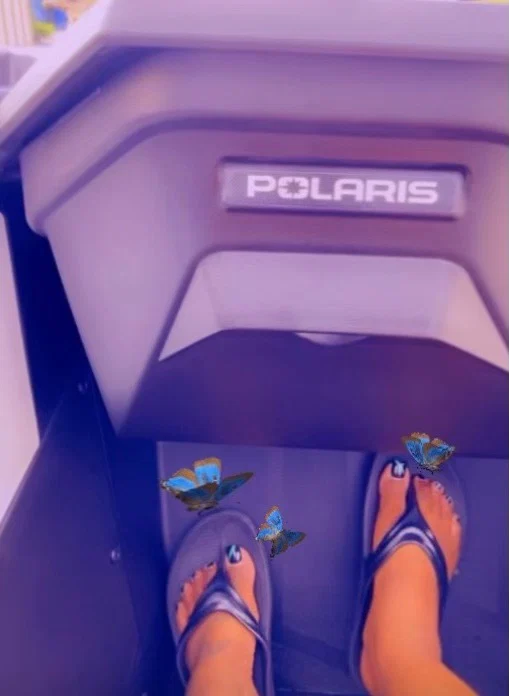 Fe’Fe Feet's avatar