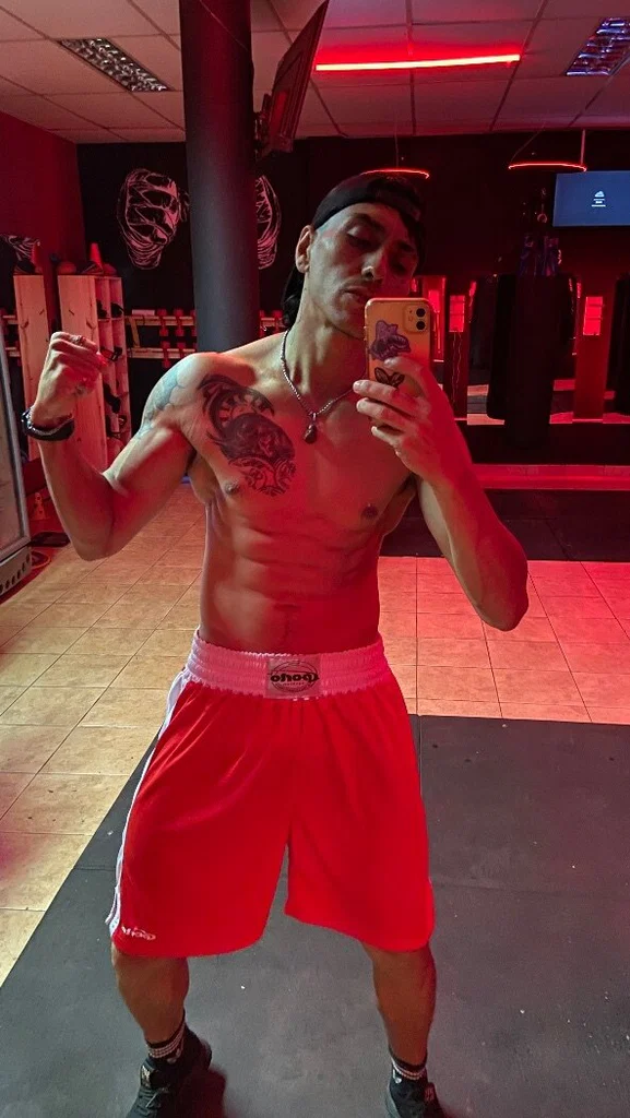 El César ⚡️'s avatar