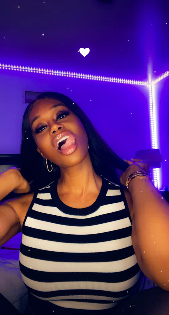 Tiffani Divine's avatar
