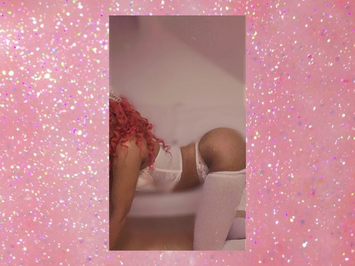 Sunkissed🍯 profile banner