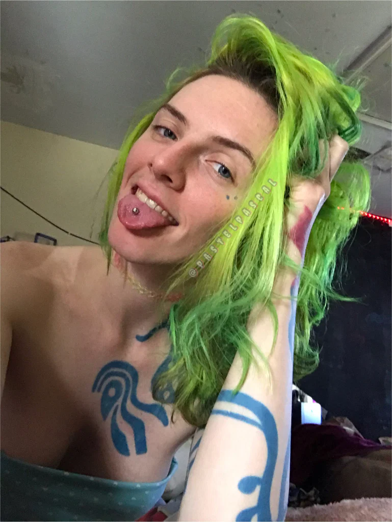 SIREN 🛸's avatar