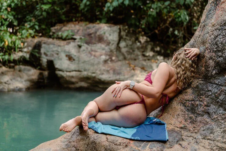 Chloe Storie ♡ profile banner