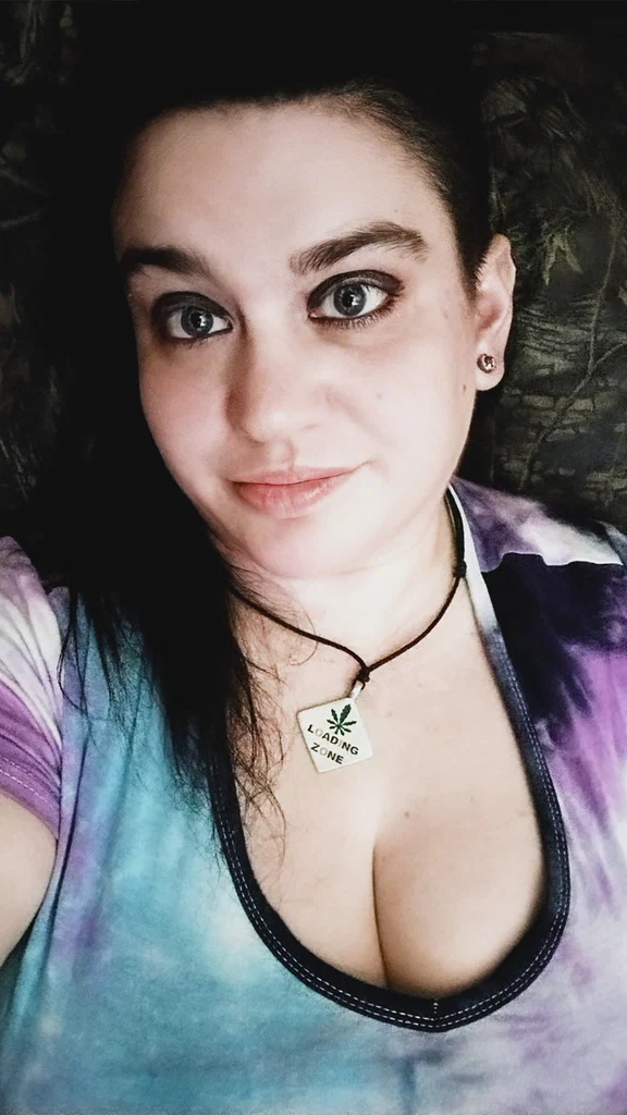 Ashlee's avatar