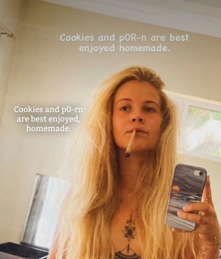 Chloe Moon profile banner