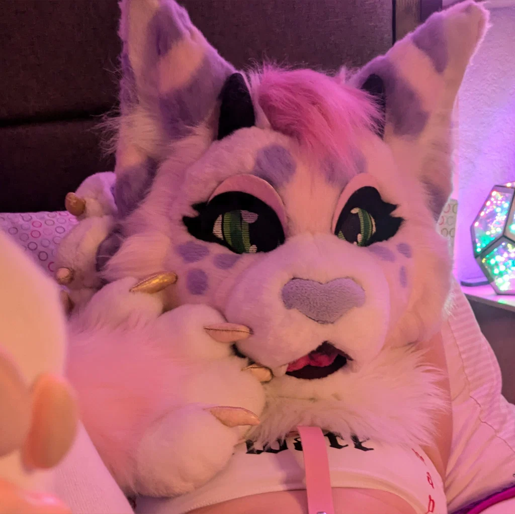 🌸Clementine🌸's avatar