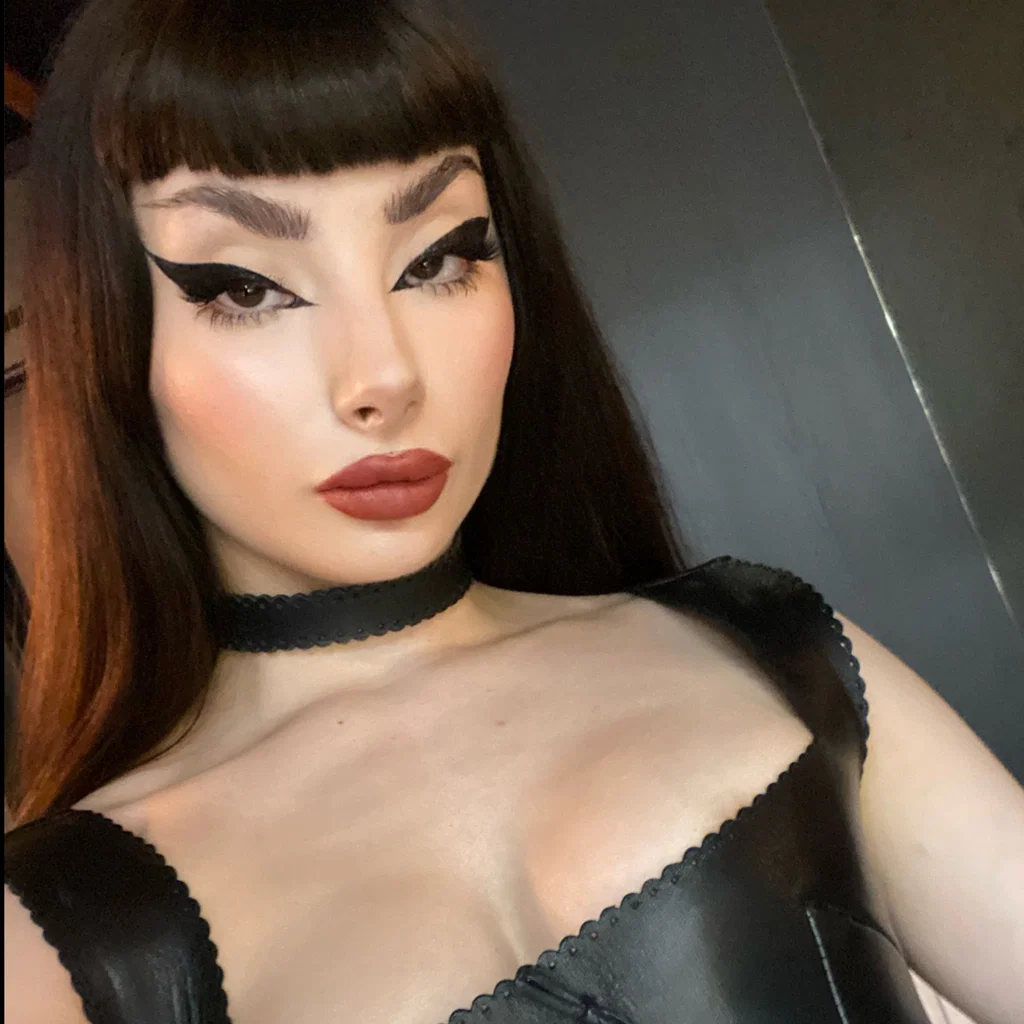 🖤 Séverine 🖤's avatar
