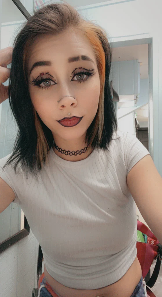 Alice😈💦 👑's avatar