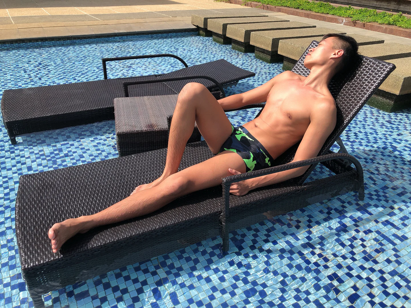 無碼翰 uncensored john profile banner