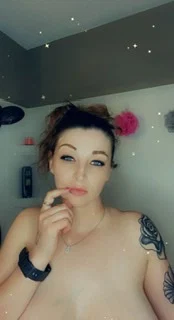 MandiLynn😈🖤😘 profile banner