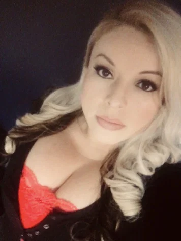 thicc_shakirah75's avatar