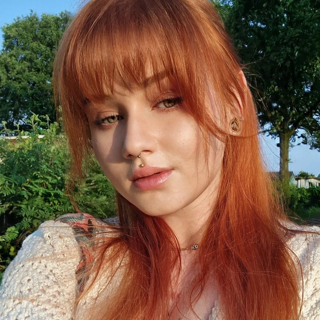 Manic Pixie Peach