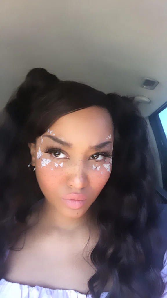 Lola Baby's avatar