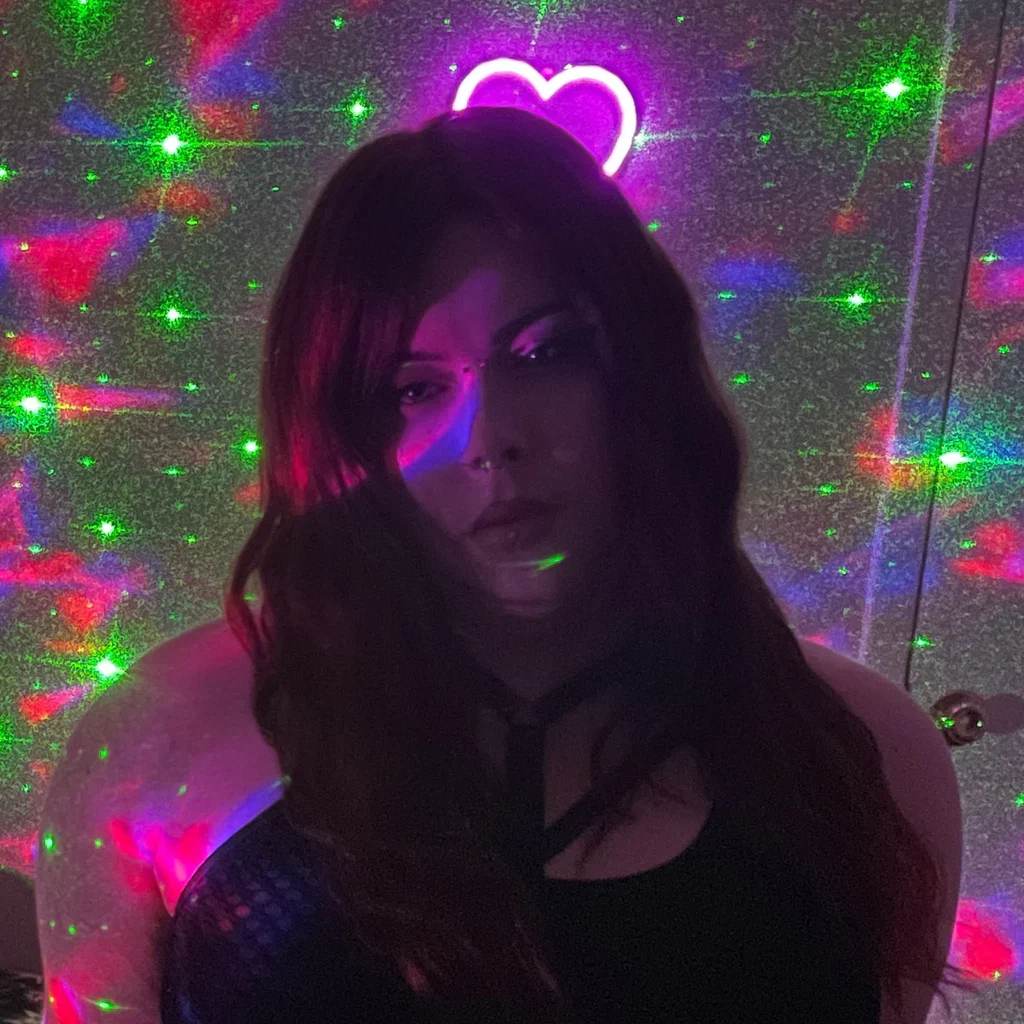 Rowan XXX's avatar