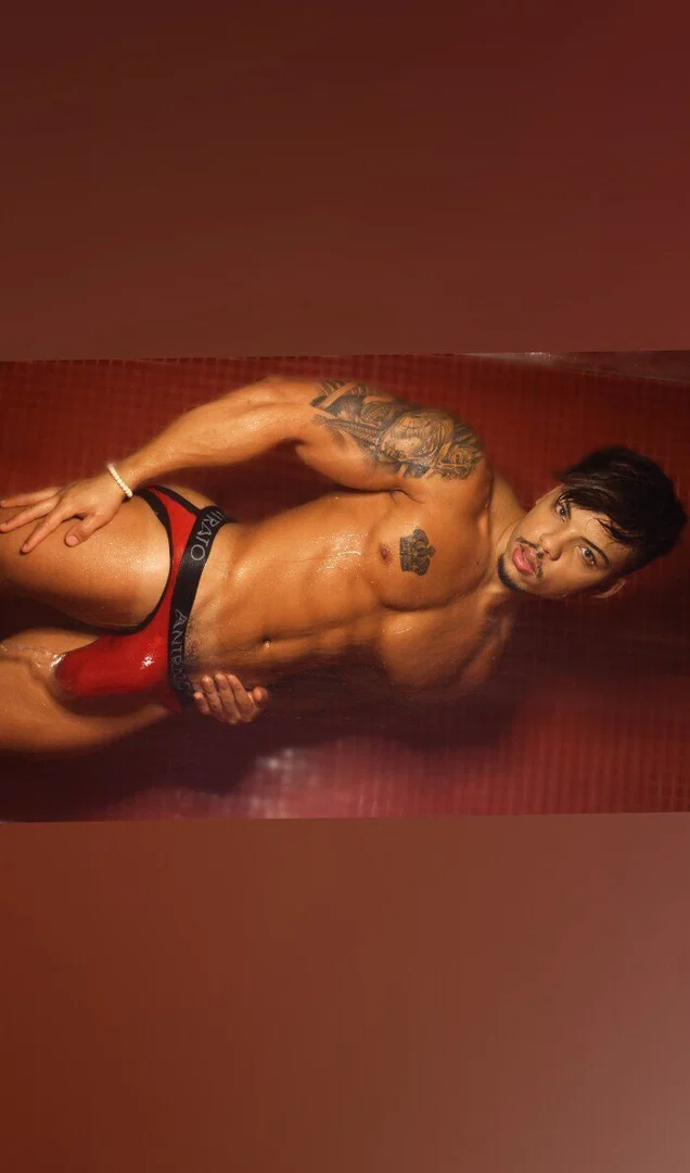 Vinny Roy profile banner