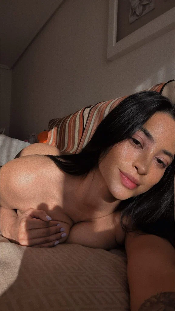 bella_apont