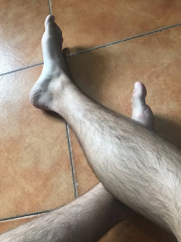 Spanish feet's avatar