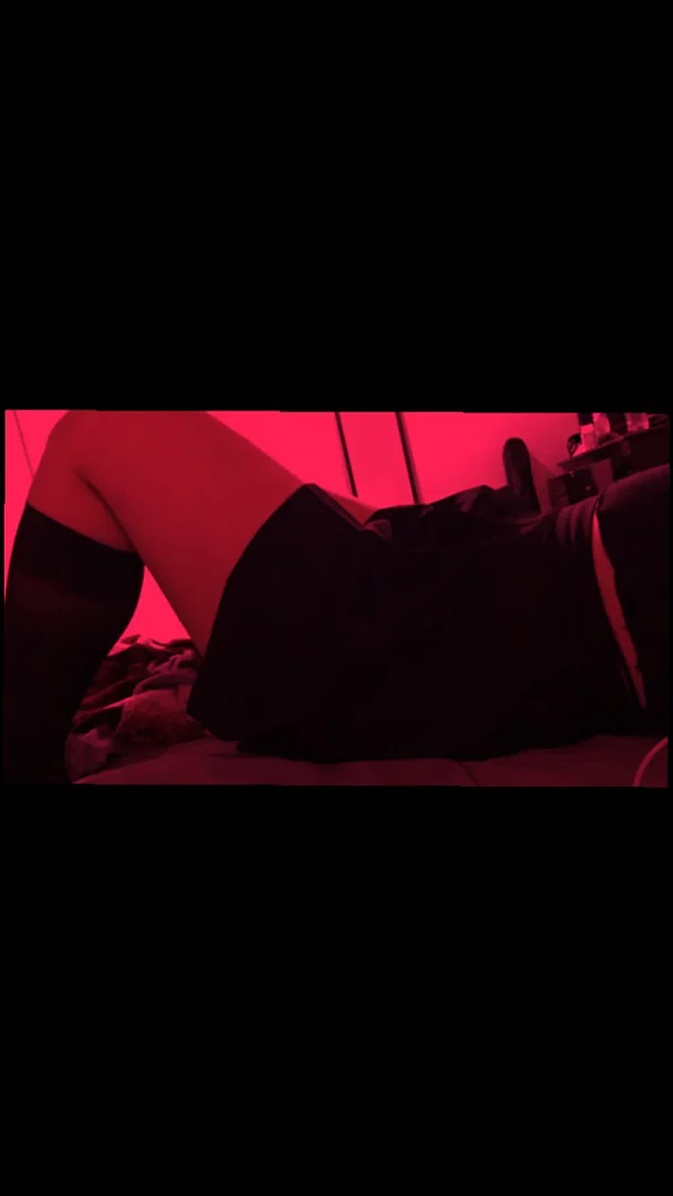 Kimi profile banner