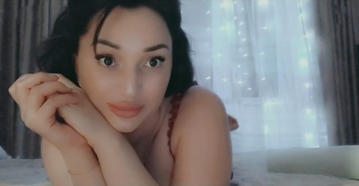 Lana Osi profile banner