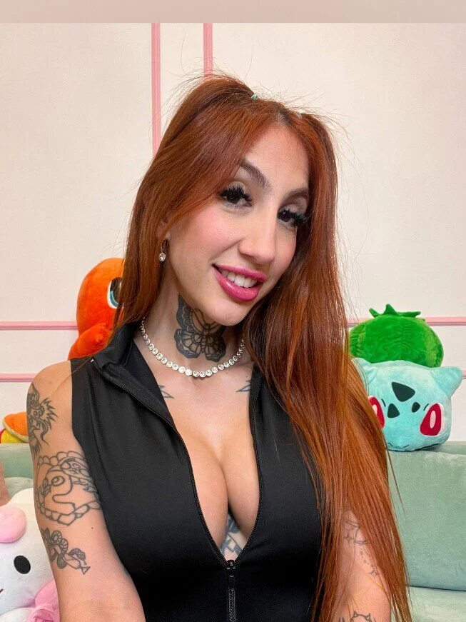 Barbi Kush's avatar