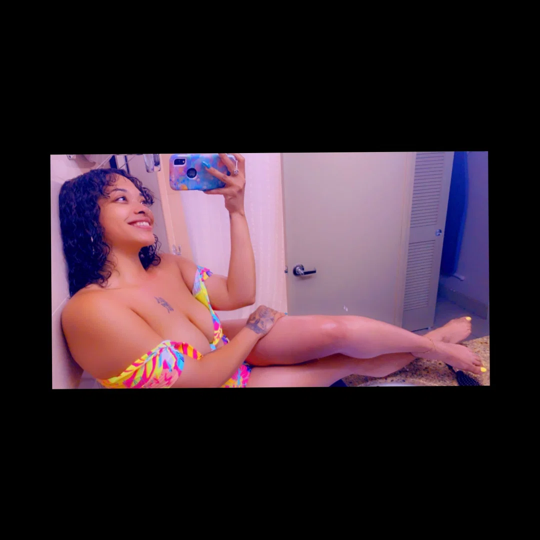 Alexia Brown profile banner