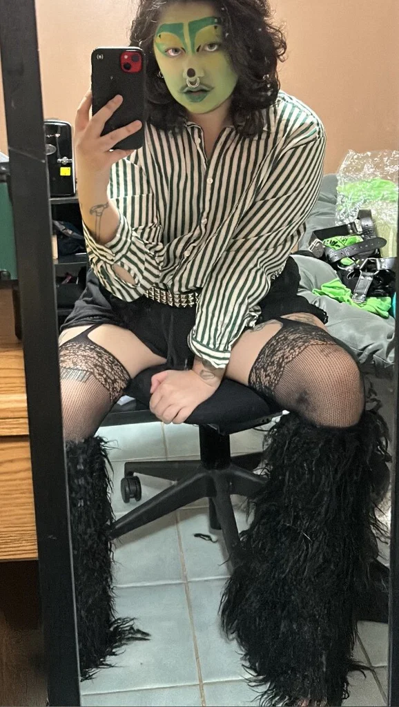 Sebastian Duwende (he/they)