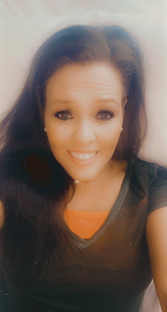 Linda Glass's avatar