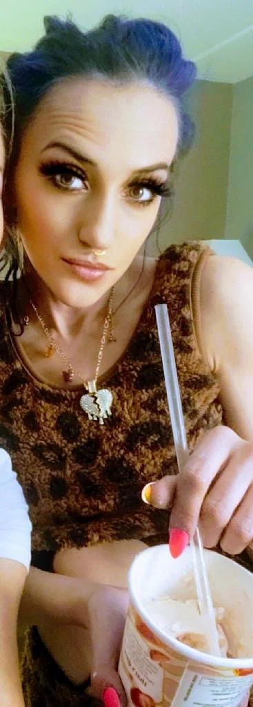 BEAUTIFUL_VIXEN's avatar