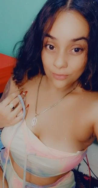 DanielaTica profile banner
