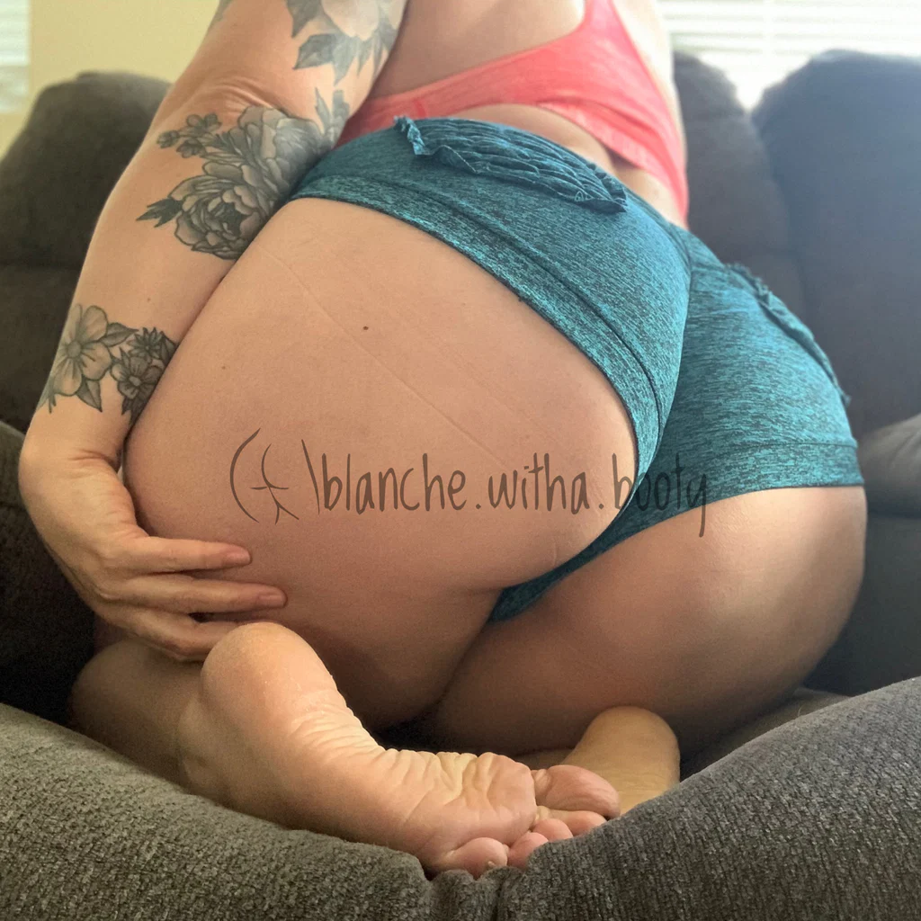 blanche.witha.booty's avatar