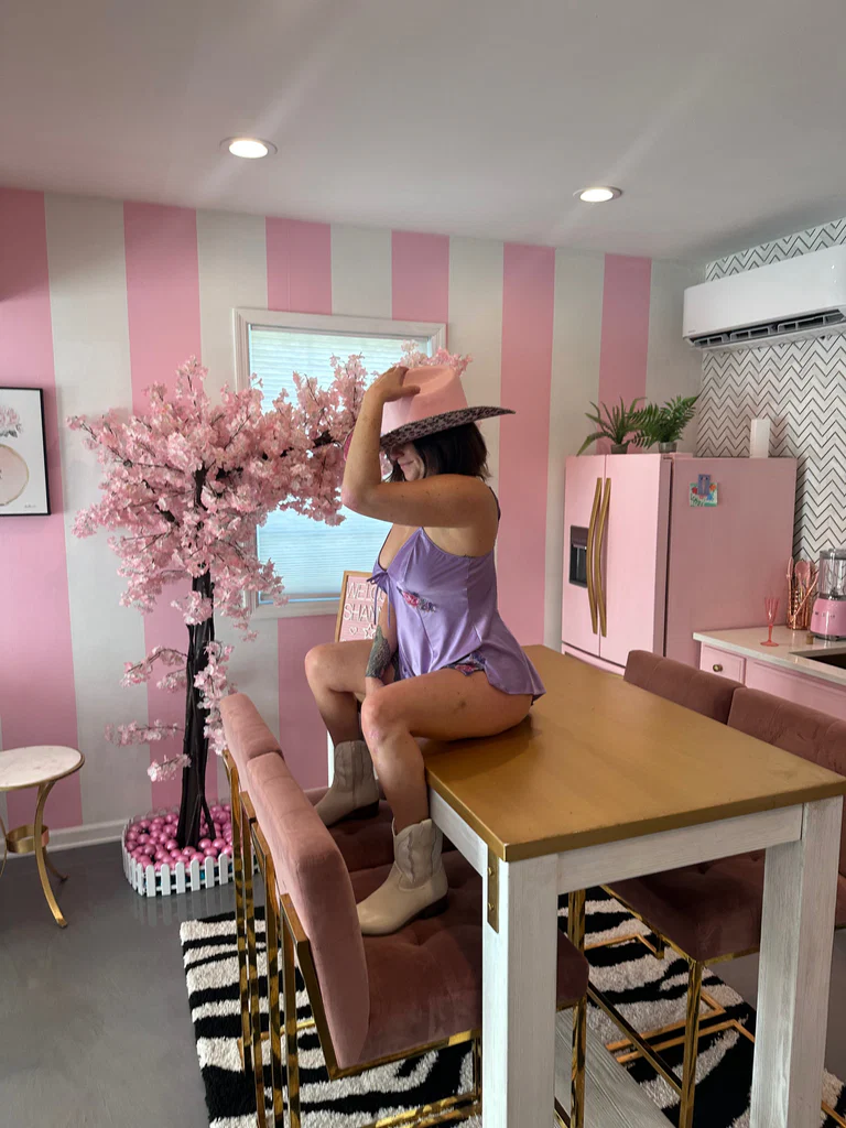 IttyBittyyShay's avatar
