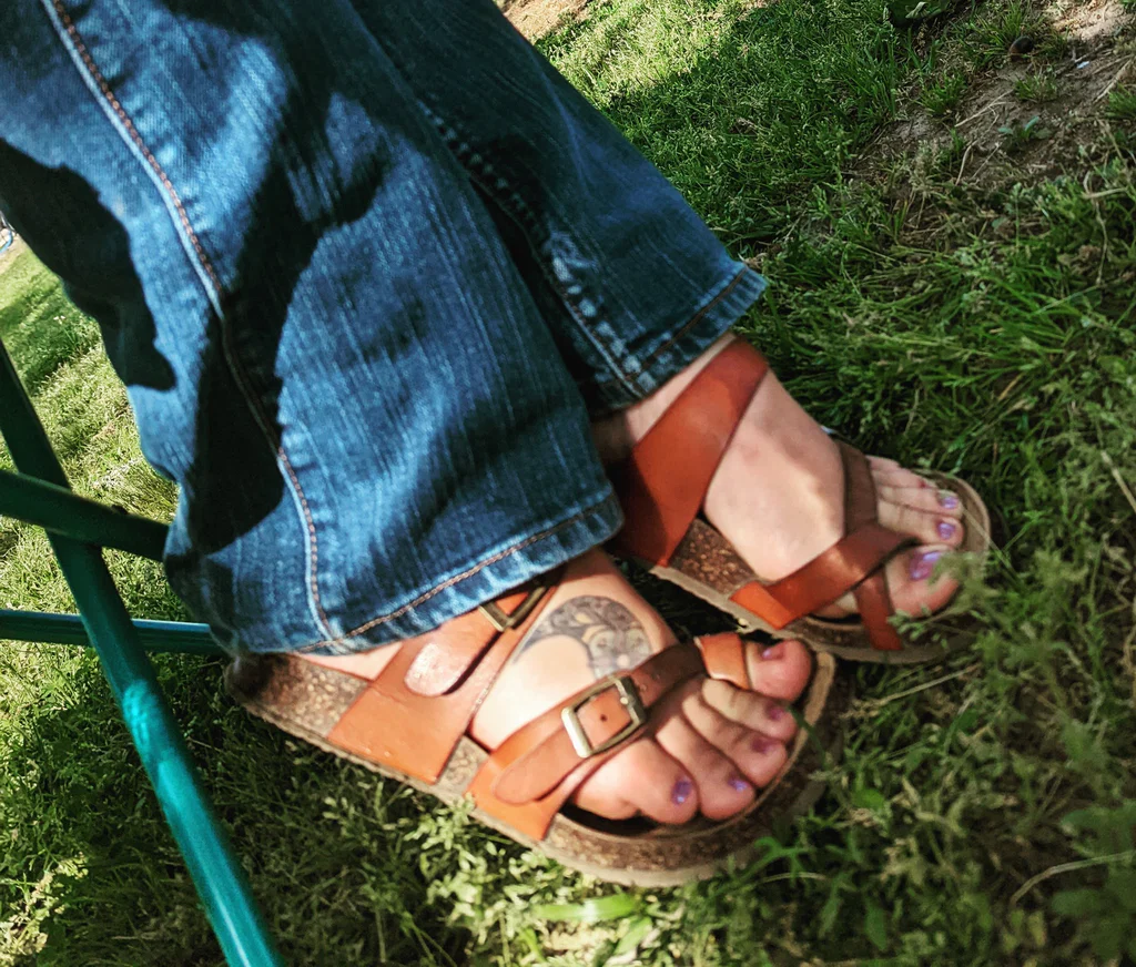_footsies_n_tootsies_'s avatar