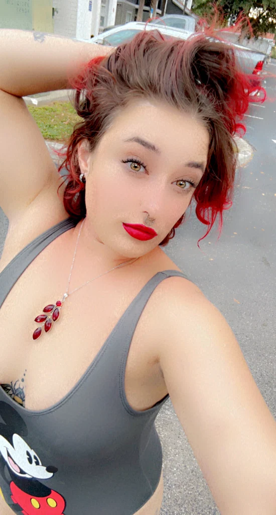 NaughtyKnickerx's avatar