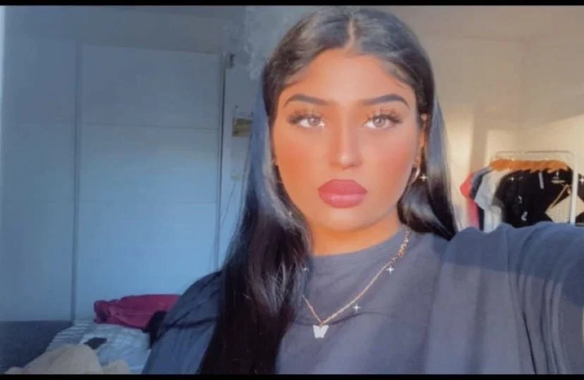 Aziza's avatar