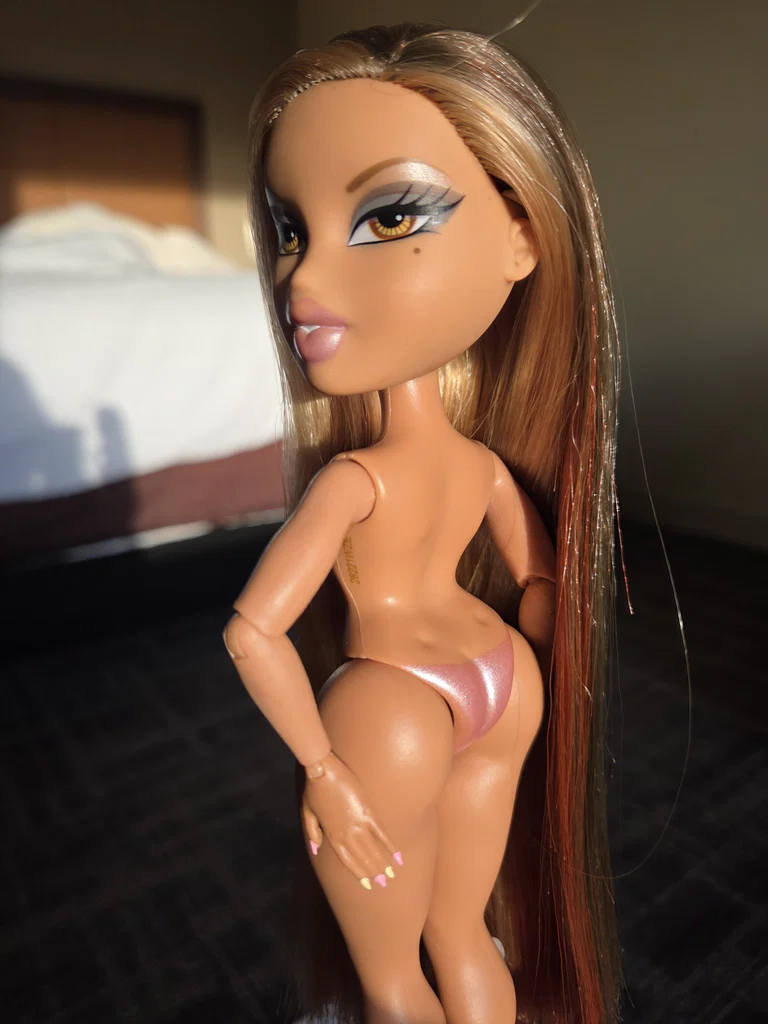 The Dollhaus🌟's avatar