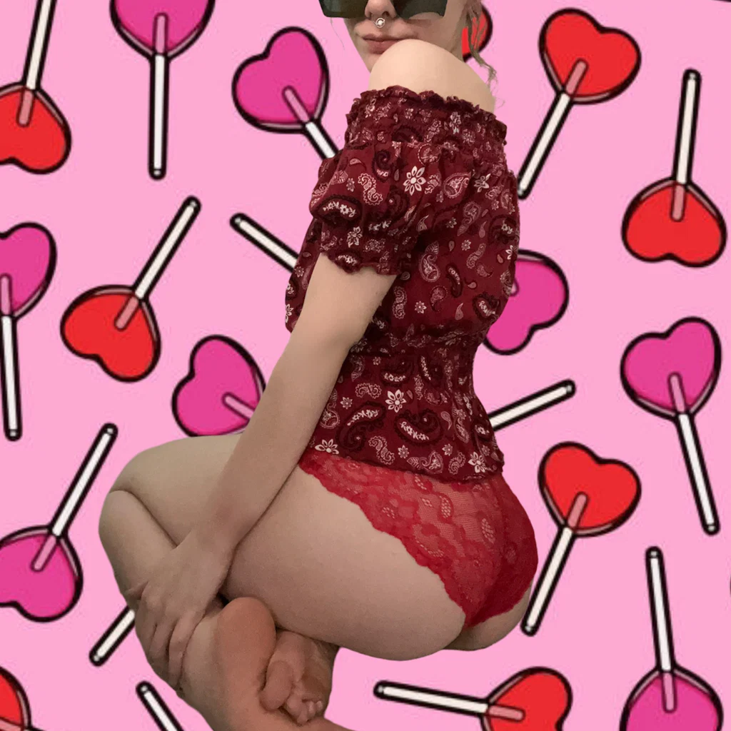 Heart Breaker 💔's avatar