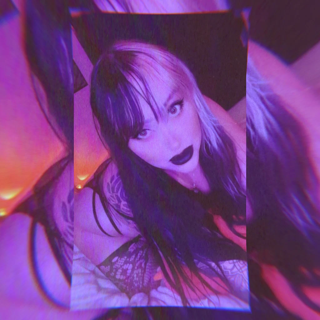 𝒗𝒆𝒏𝒖𝒔's avatar