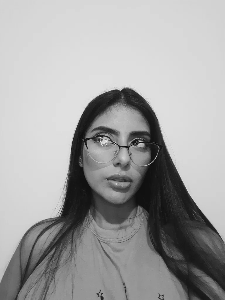 IluminatiQueen's avatar