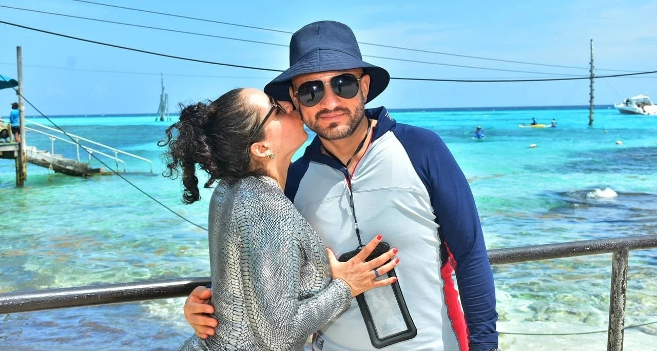 Carlos's Lady profile banner