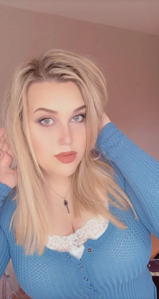 BeeLee33's avatar