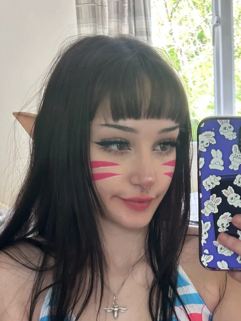 Phiia 🦇's avatar