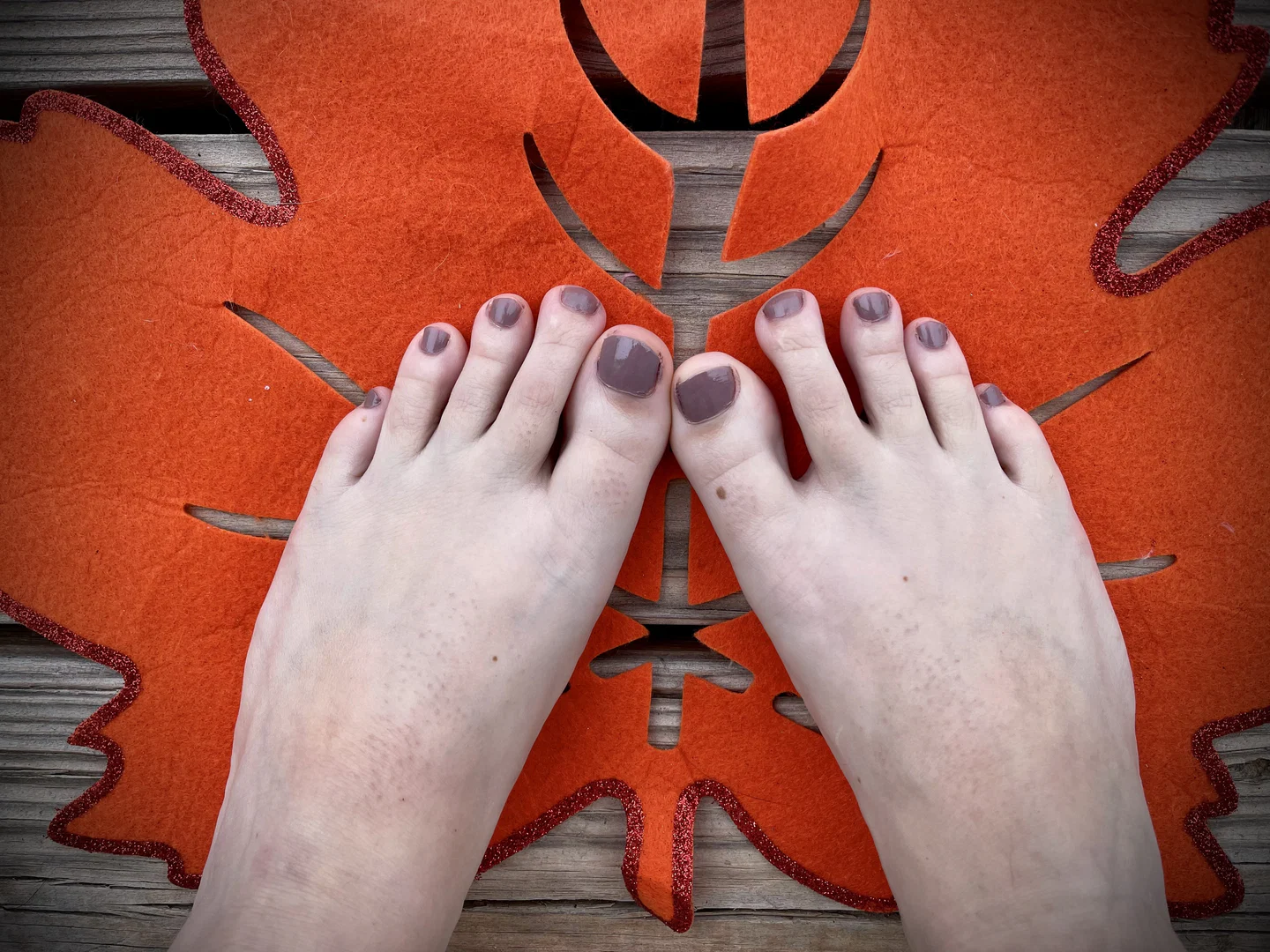 Feetlove profile banner