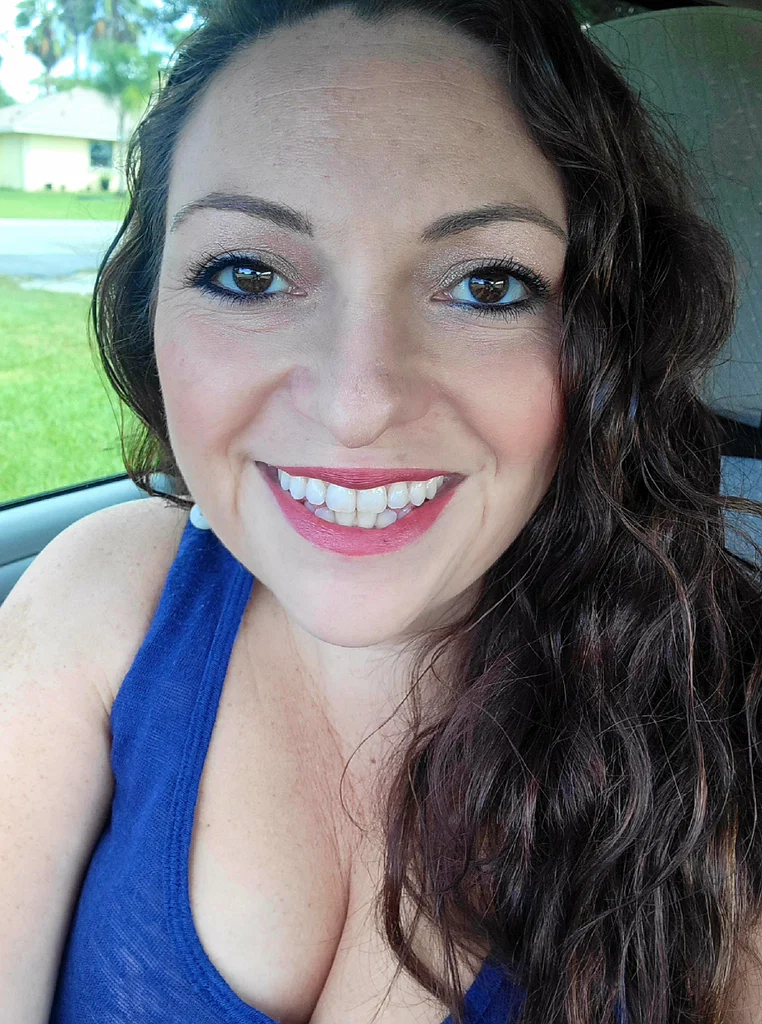 Hotwife1337's avatar