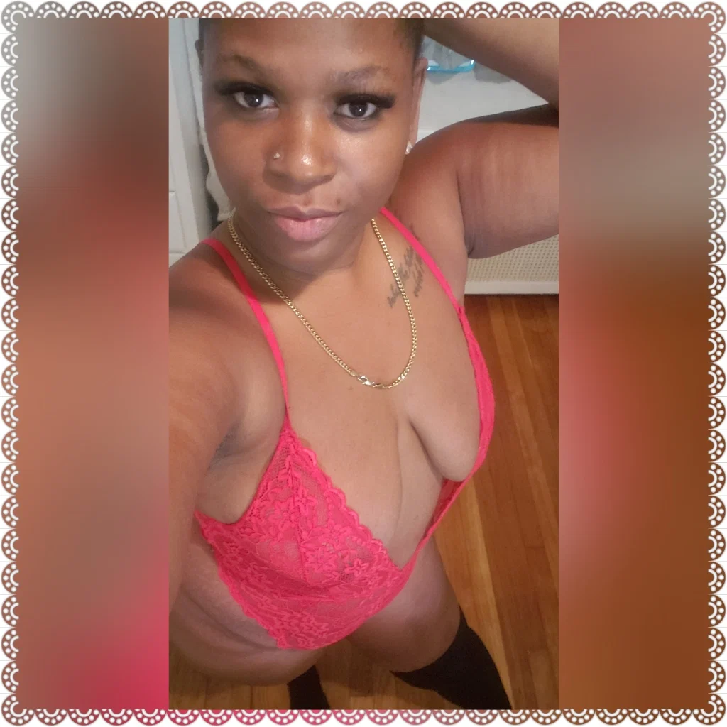 Mistress Ebony's avatar