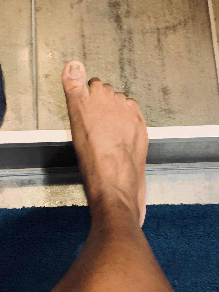 Rough Feet's avatar