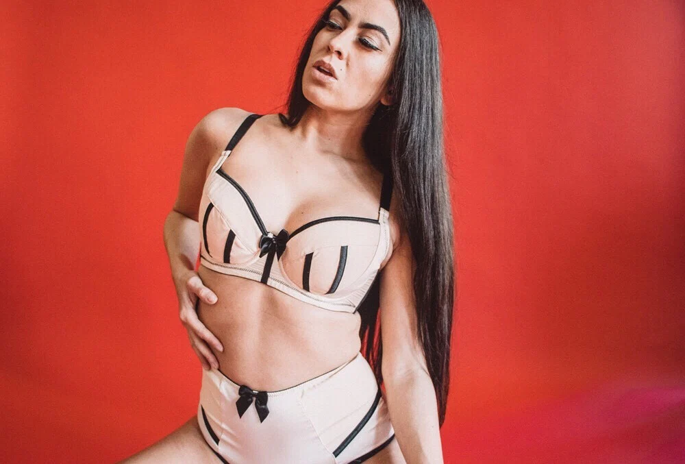 Erica Deville