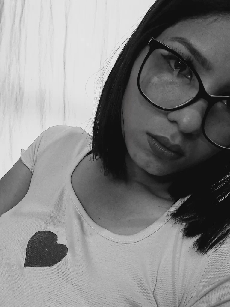 Kika Velásquez 🔥's avatar