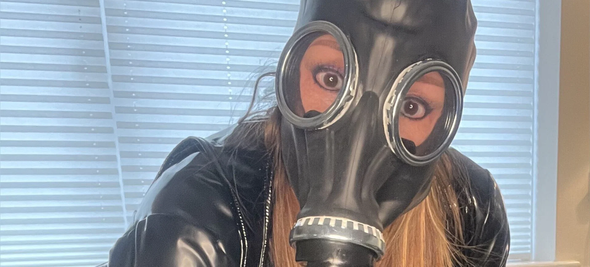 KellieBlue_UK Gas Mask Latex profile banner